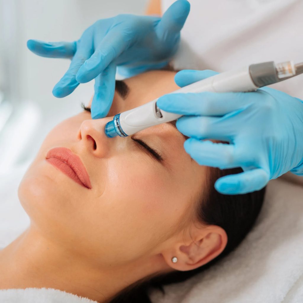 Top Benefits of Hydrating Facial Services for Dry & Dull Skin